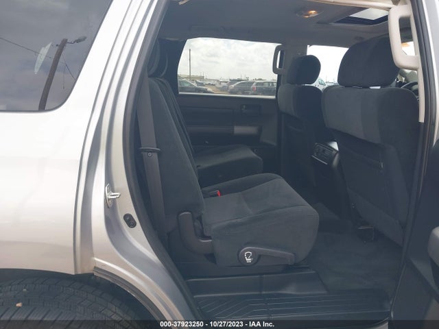 Toyota Sequoia Sr5 2016 5TDZY5G15GS062285 Image 8