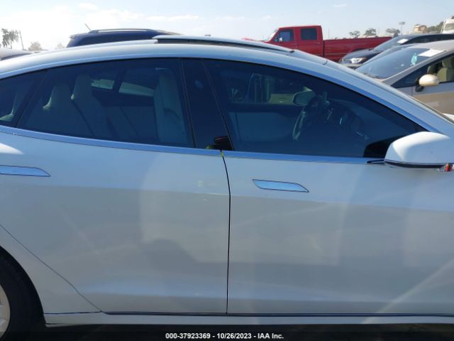 5YJSA1E27JF282663 Tesla Model S 75d/100d/p100d