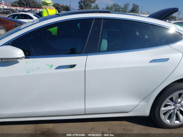 5YJSA1E27JF282663 Tesla Model S 75d/100d/p100d