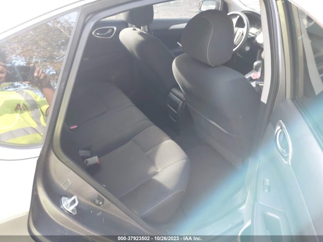 2015 NISSAN SENTRA S VIN: 3N1AB7AP8FY226971