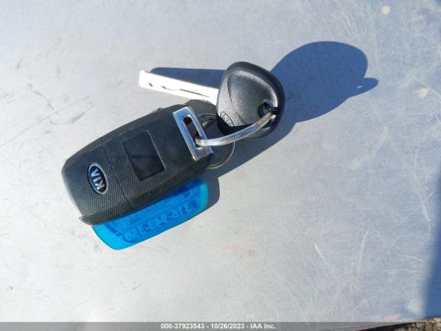 KNDJP3A55G7326471 KIA SOUL +