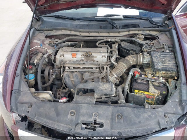 2011 HONDA ACCORD SDN EX-L VIN: 1HGCP2F84BA117256