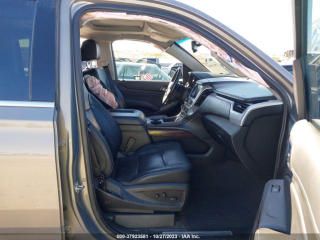 1GKS2GKC7KR395574 GMC Yukon Xl Slt