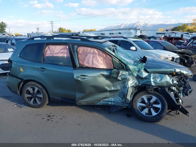 2017 SUBARU FORESTER 2.5I PREMIUM VIN: JF2SJAGC5HH562003