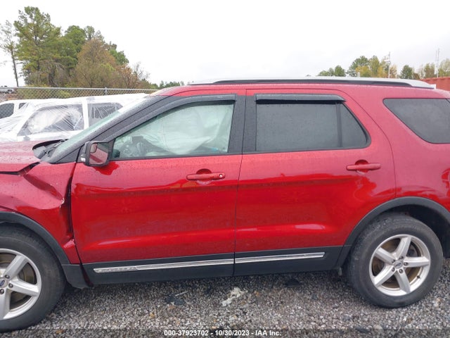 2017 FORD EXPLORER XLT VIN: 1FM5K8D86HGC77815
