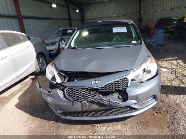 KNAFX4A60G5520418 KIA FORTE LX