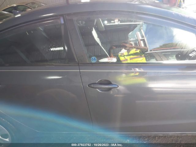 KNAFX4A60G5520418 KIA FORTE LX