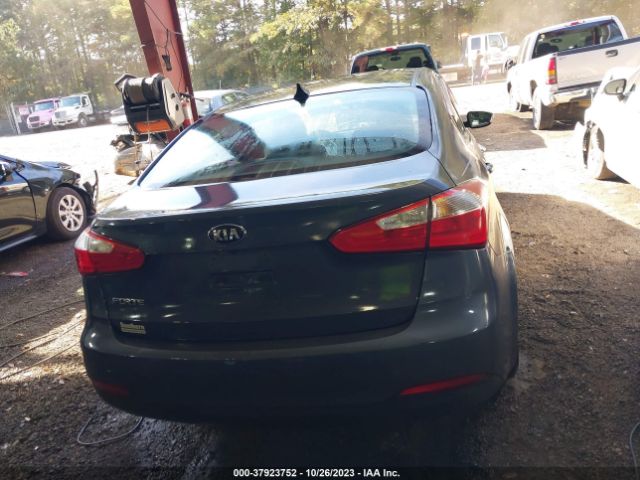 KNAFX4A60G5520418 KIA FORTE LX