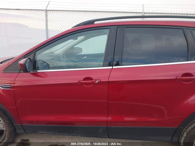 Ford ESCAPE SE 2017 1FMCU0GD2HUD26392 Image 14