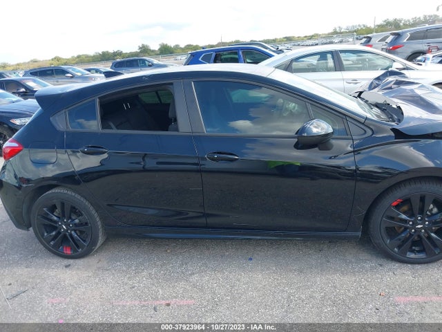 Chevrolet Cruze Lt Auto 2018 3G1BE6SM0JS603532 Image 12