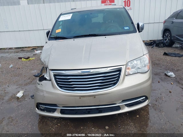 2C4RC1CG6ER300765 Chrysler Town & Country Touring-l