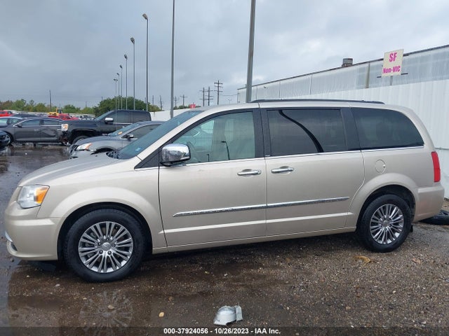 2C4RC1CG6ER300765 Chrysler Town & Country Touring-l