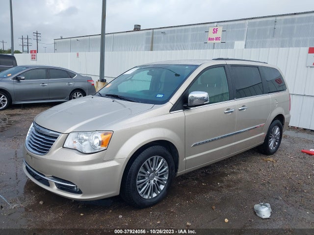 2C4RC1CG6ER300765 Chrysler Town & Country Touring-l