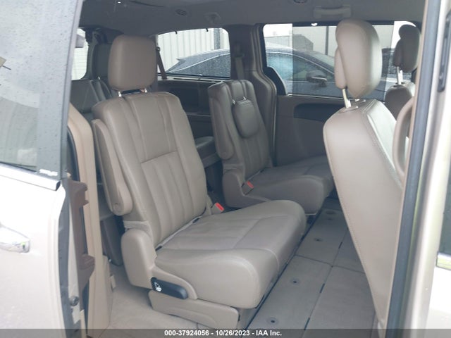 2C4RC1CG6ER300765 Chrysler Town & Country Touring-l