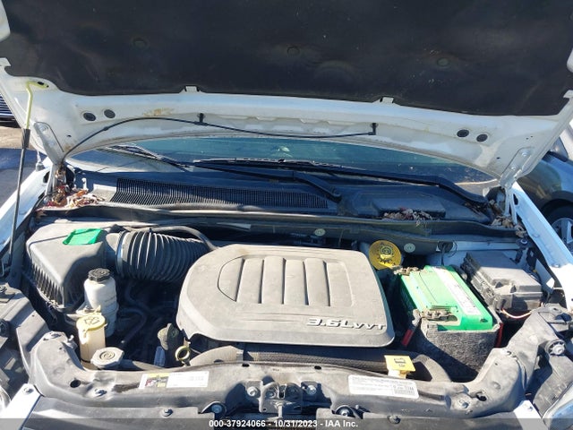 2C4RC1CGXFR547501 Chrysler Town & Country Touring-l
