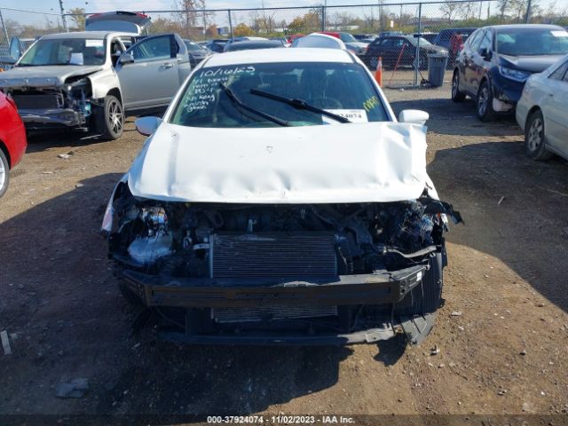 3KPFK4A79JE228997 KIA FORTE LX