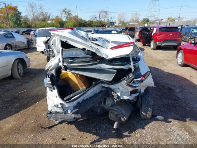 3KPFK4A79JE228997 KIA FORTE LX