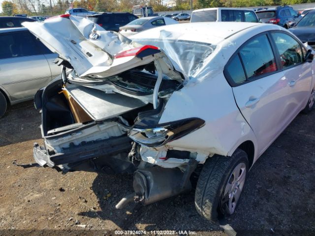 3KPFK4A79JE228997 KIA FORTE LX