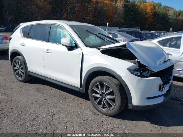 2018 MAZDA CX-5 GRAND TOURING VIN: JM3KFBDM6J0379319