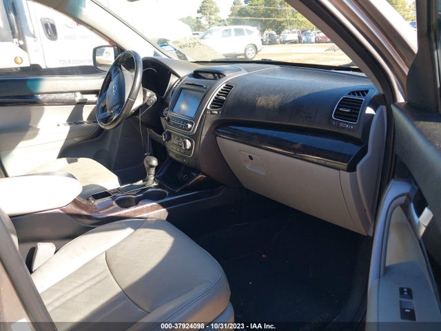 KIA SORENTO LX 2014 5XYKT4A67EG521406 Image 5