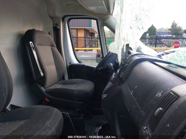 2017 RAM PROMASTER CARGO VAN 3C6TRVAG2HE512431 Photo 4