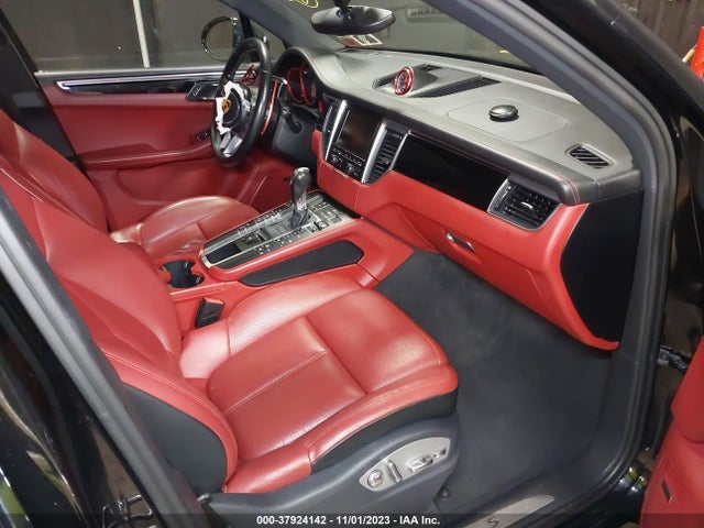 2015 PORSCHE MACAN WP1AB2A54FLB59517 Photo 4