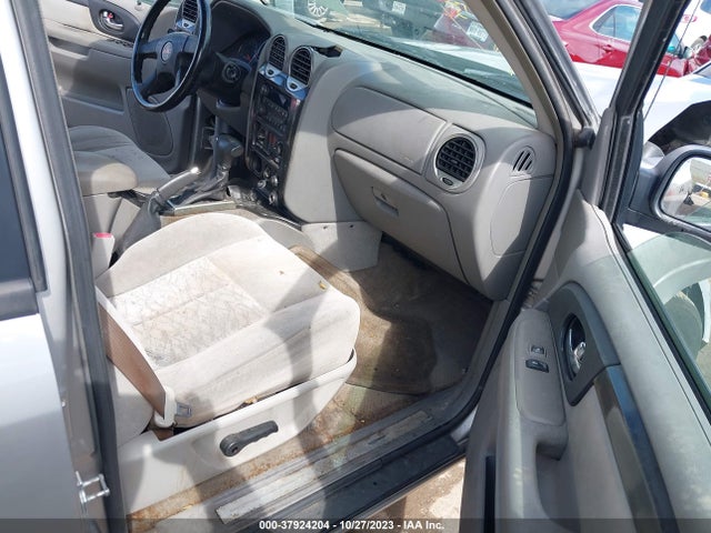 2006 GMC ENVOY XL SLE VIN: 1GKES16S766135047