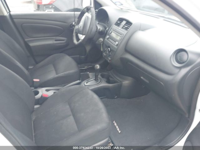 3N1CN7AP9GL848476 Nissan Versa S Plus