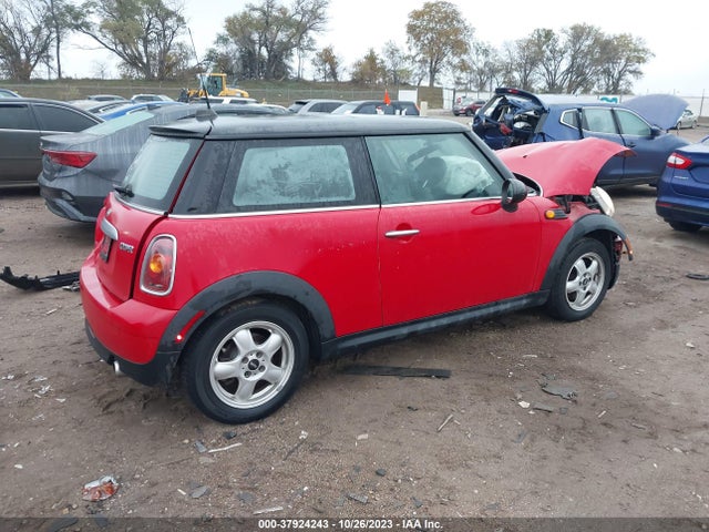 2007 MINI COOPER WMWMF33597TT58017 Photo 3