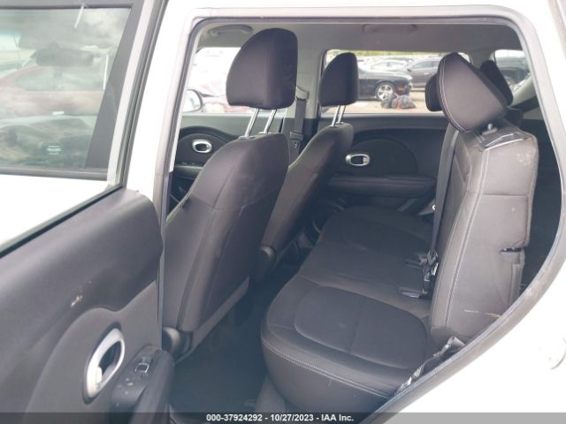 KNDJN2A29H7426886 KIA Soul Base