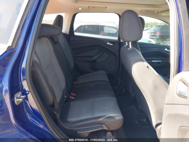 1FMCU9G95GUC45465 Ford ESCAPE SE