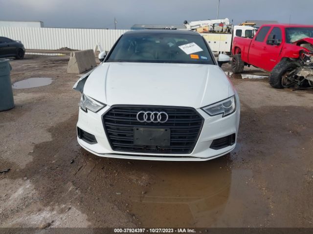 WAUAUGFF2KA120440 Audi A3 40 Premium/40 Titanium Premium