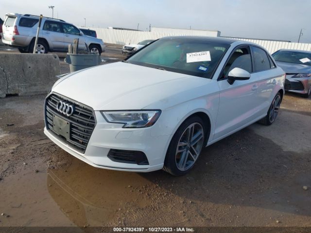 WAUAUGFF2KA120440 Audi A3 40 Premium/40 Titanium Premium