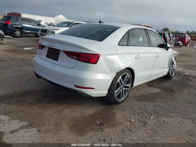WAUAUGFF2KA120440 Audi A3 40 Premium/40 Titanium Premium
