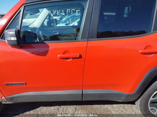 Jeep Renegade Trailhawk 2015 ZACCJBCT3FPC21123 Image 14