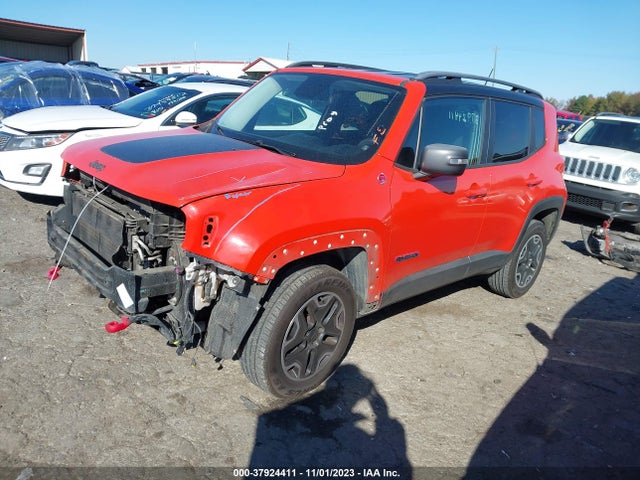 Jeep Renegade Trailhawk 2015 ZACCJBCT3FPC21123 Image 2