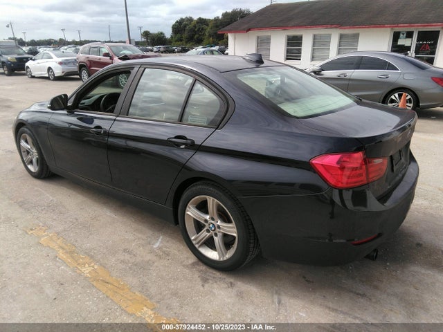 BMW 3 Series 320i 2014 WBA3B1G55ENN90895 Image 3