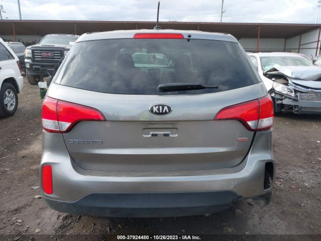 5XYKT3A69FG619090 KIA SORENTO LX