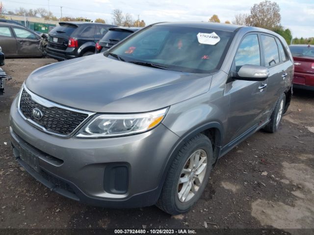 5XYKT3A69FG619090 KIA SORENTO LX