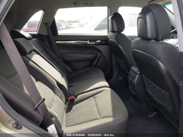 5XYKT3A69FG619090 KIA SORENTO LX