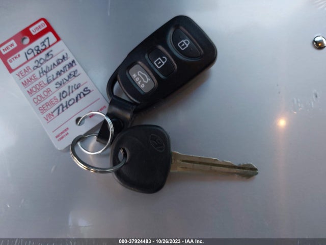 Hyundai ELANTRA SE 2015 5NPDH4AE5FH583978 Image 11