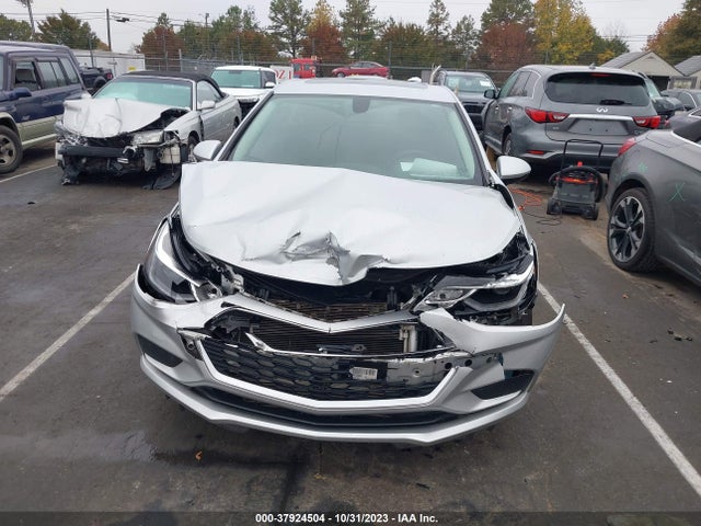 2018 CHEVROLET CRUZE LT AUTO VIN: 1G1BE5SM6J7233955