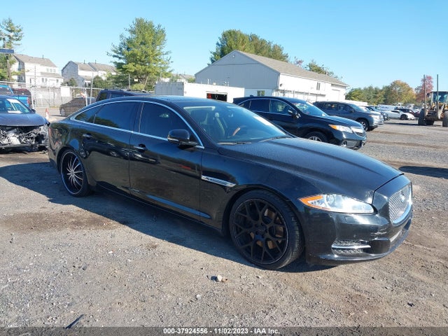 2011 JAGUAR XJ SAJWA2GB5BLV13631 Photo 0