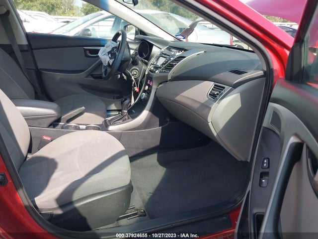 2016 HYUNDAI ELANTRA SE VIN: 5NPDH4AE0GH710234