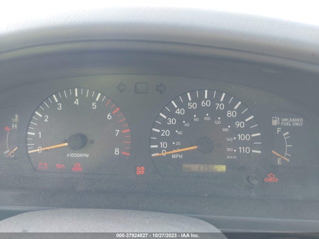 1999 TOYOTA TACOMA VIN: 4TAWM72N8XZ489233