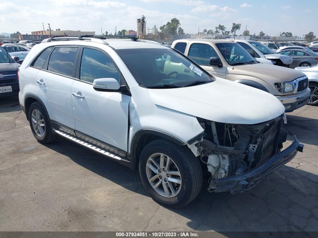 KIA SORENTO LX 2014 5XYKT4A69EG501089 Image 1