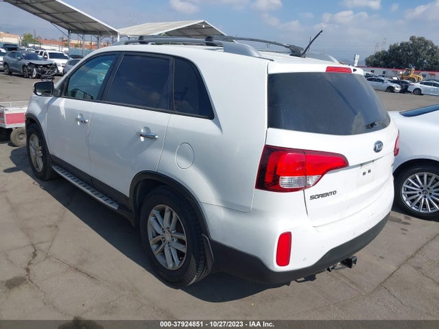 KIA SORENTO LX 2014 5XYKT4A69EG501089 Image 3