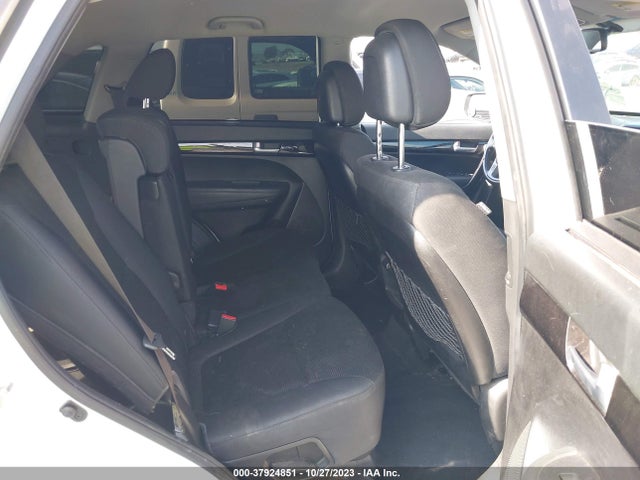 KIA SORENTO LX 2014 5XYKT4A69EG501089 Image 8