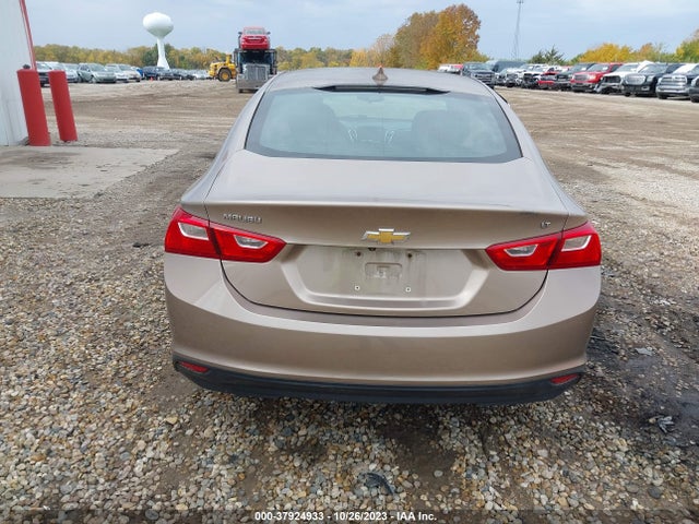 Chevrolet MALIBU LT 2018 1G1ZD5ST4JF191042 Image 16