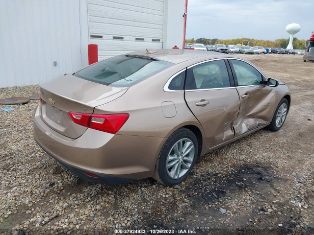 Chevrolet MALIBU LT 2018 1G1ZD5ST4JF191042 Image 4